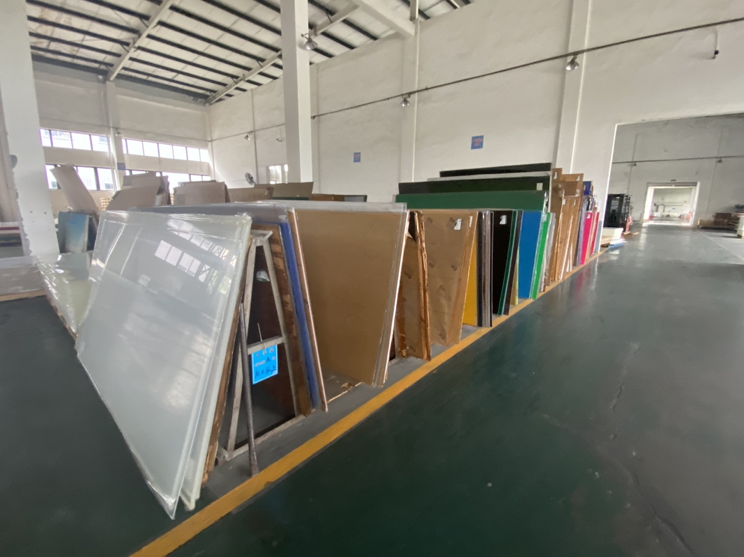 2mm 4mm 6mm مربع برش به اندازه Pmma Perspex شفاف ورق اکریلیک ریخته