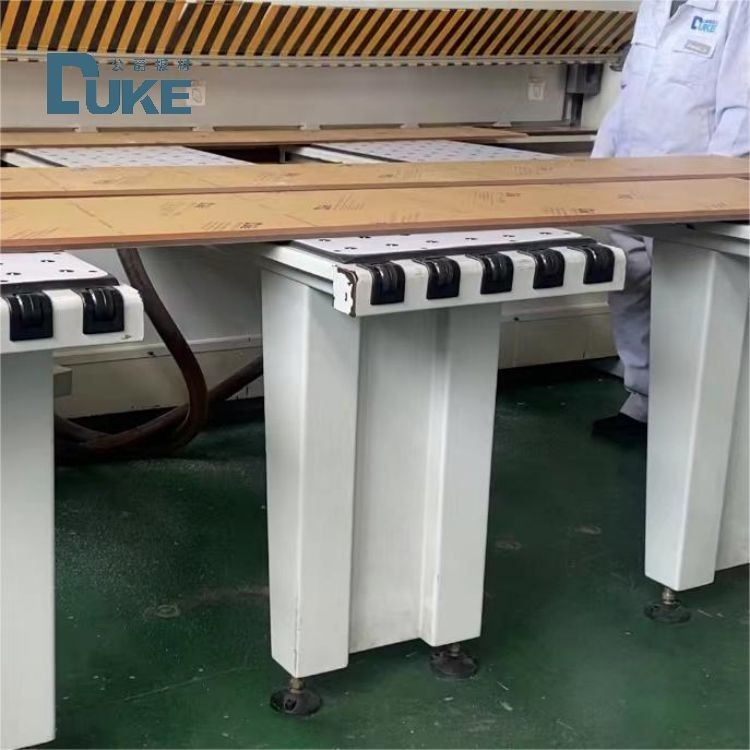 ضد زرد شدن صفحه آکریلیک شفاف سفارشی ضخامت پنل PMMA برای پنجره های بیرونی برش CNC 10mm