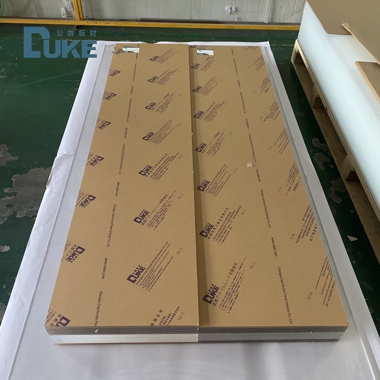 ضد زرد شدن صفحه آکریلیک شفاف سفارشی ضخامت پنل PMMA برای پنجره های بیرونی برش CNC 10mm