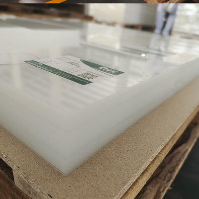 صفحه آکریلیک ریخته شده شفاف شفاف 8mm RV Window PMMA 2050*3050mm